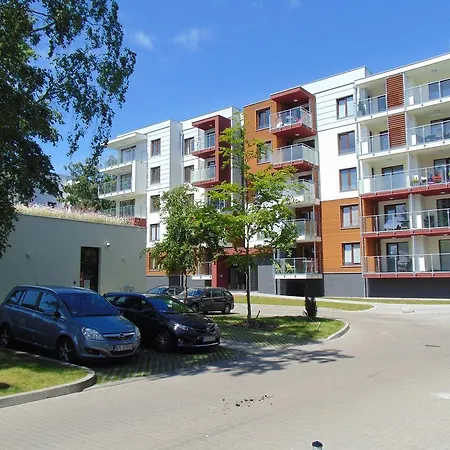 303 Z Garazem Osiedle Polanki * كولوبرزيغ