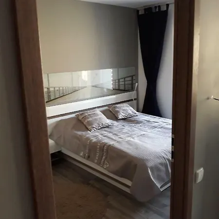 303 Z Garazem Osiedle Polanki